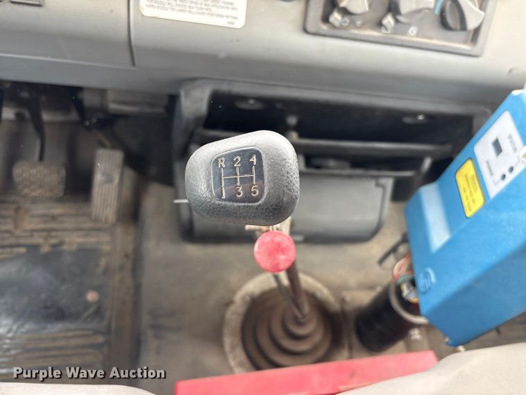 image for item FG2947 2000 Freightliner FL70 oil distributor truck