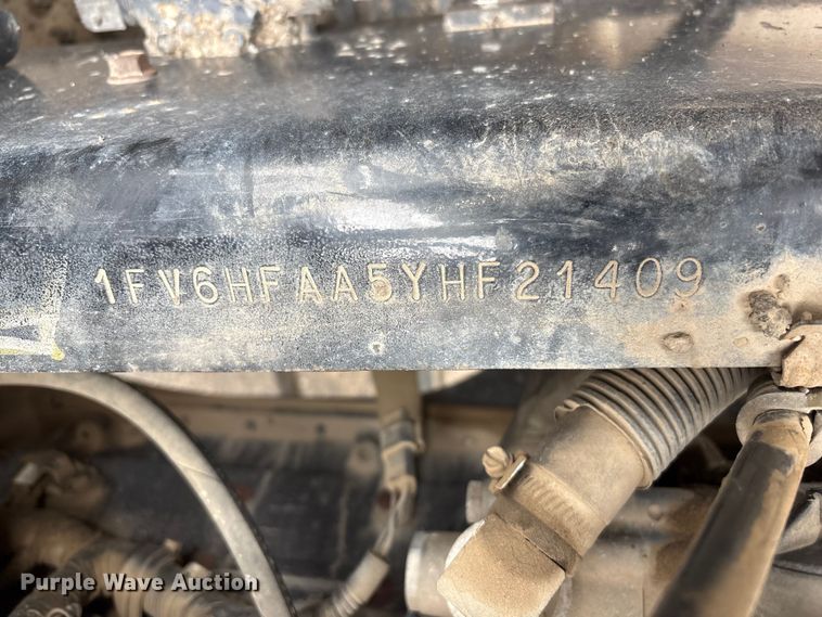 image for item FG2947 2000 Freightliner FL70 oil distributor truck