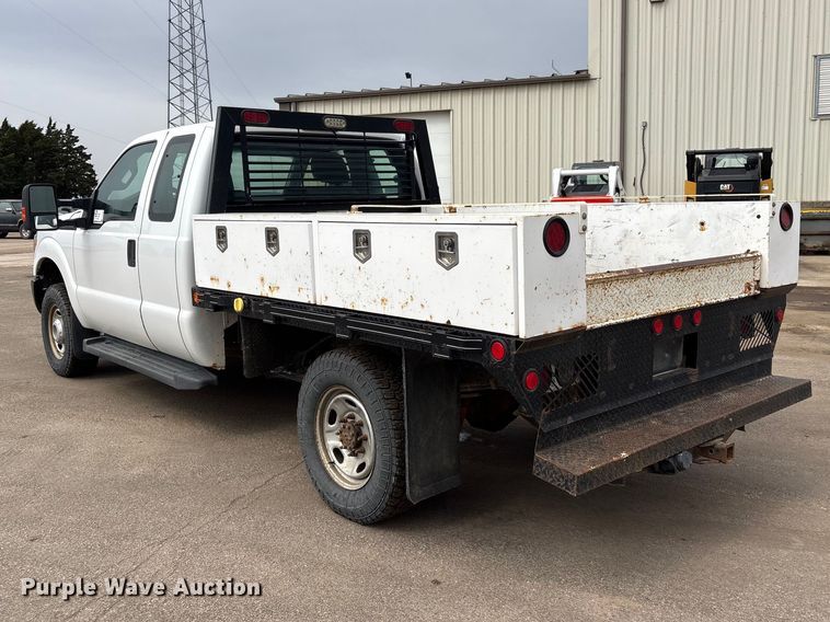image for item FG2948 2011 Ford F250 Super Duty Ext. Cab flatbed pickup truck