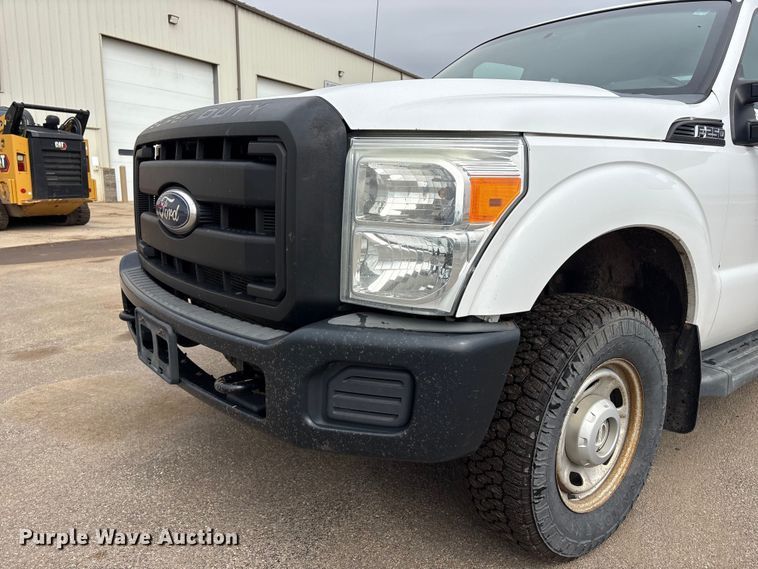 image for item FG2948 2011 Ford F250 Super Duty Ext. Cab flatbed pickup truck