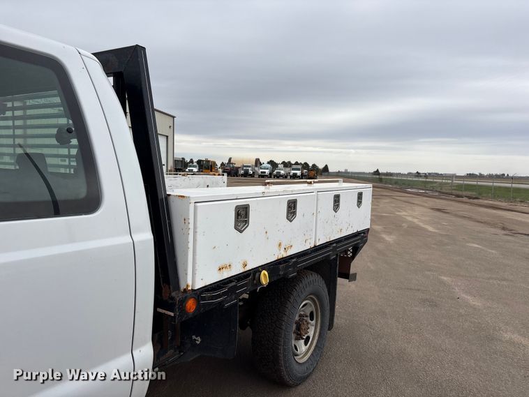 image for item FG2948 2011 Ford F250 Super Duty Ext. Cab flatbed pickup truck