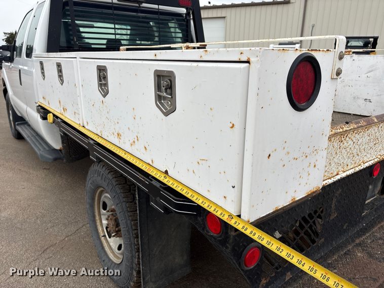 image for item FG2948 2011 Ford F250 Super Duty Ext. Cab flatbed pickup truck