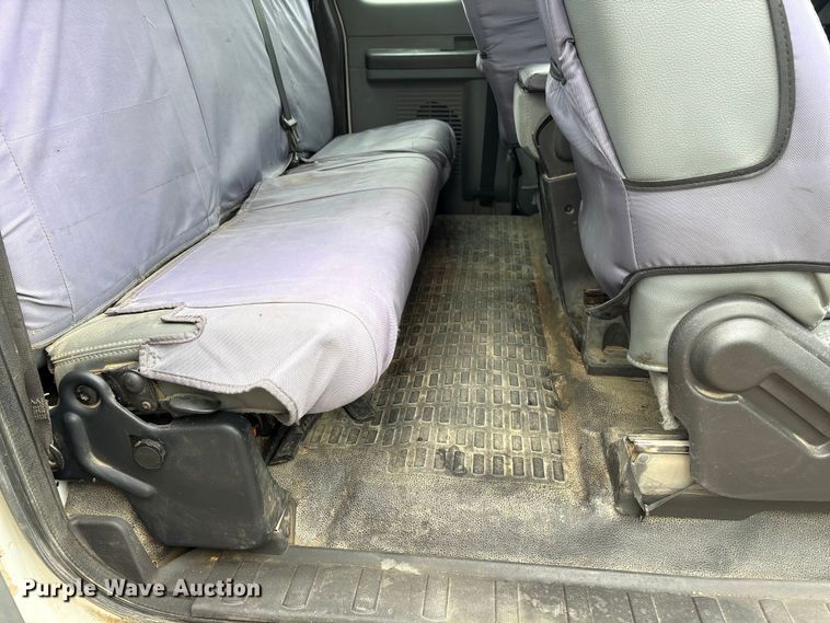 image for item FG2948 2011 Ford F250 Super Duty Ext. Cab flatbed pickup truck