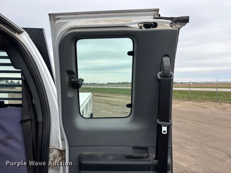image for item FG2948 2011 Ford F250 Super Duty Ext. Cab flatbed pickup truck
