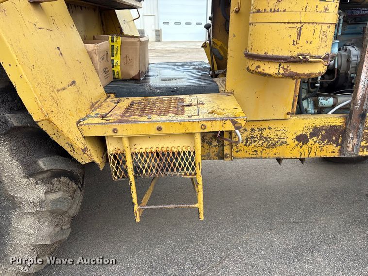 image for item FG2949 Rex HDS A soil stabilizer / reclaimer
