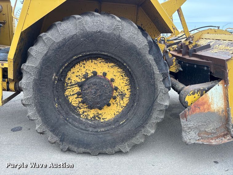 image for item FG2949 Rex HDS A soil stabilizer / reclaimer