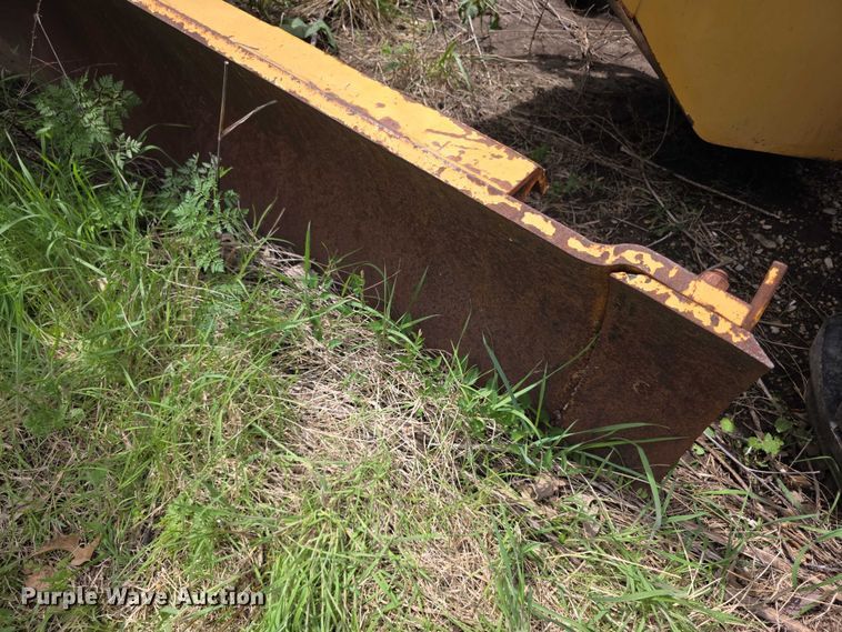 image for item FH6046 Champion 720 motor grader