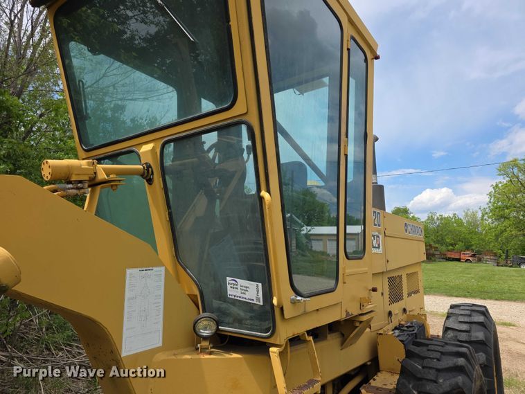 image for item FH6046 Champion 720 motor grader