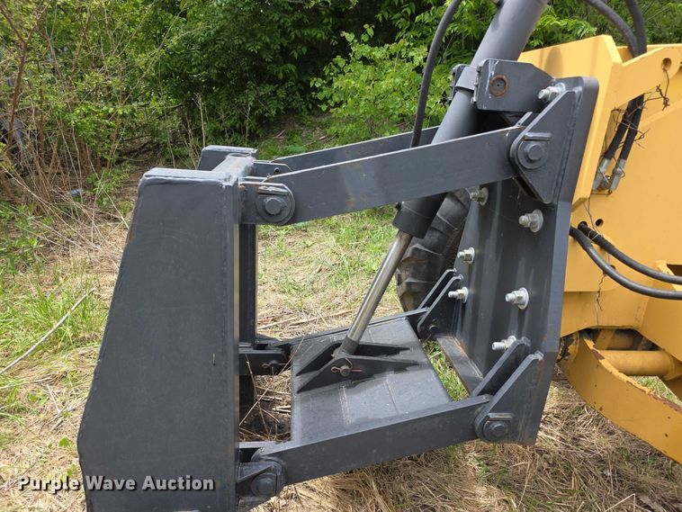 image for item FH6046 Champion 720 motor grader