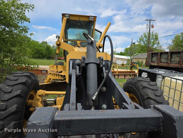 image for item FH6046 Champion 720 motor grader