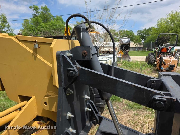 image for item FH6046 Champion 720 motor grader