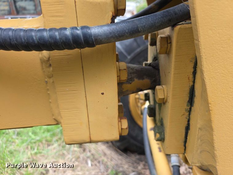 image for item FH6046 Champion 720 motor grader