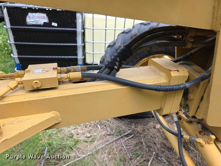 image for item FH6046 Champion 720 motor grader