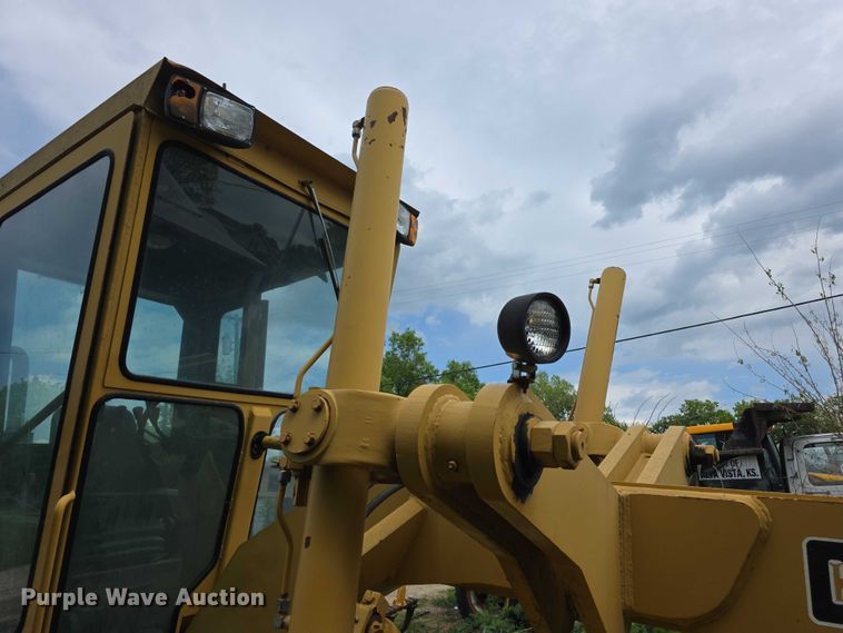 image for item FH6046 Champion 720 motor grader