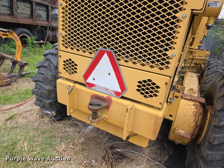 image for item FH6046 Champion 720 motor grader