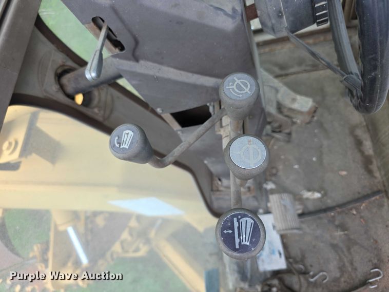 image for item FH6046 Champion 720 motor grader