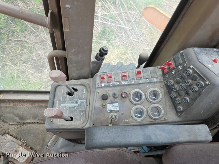 image for item FH6046 Champion 720 motor grader