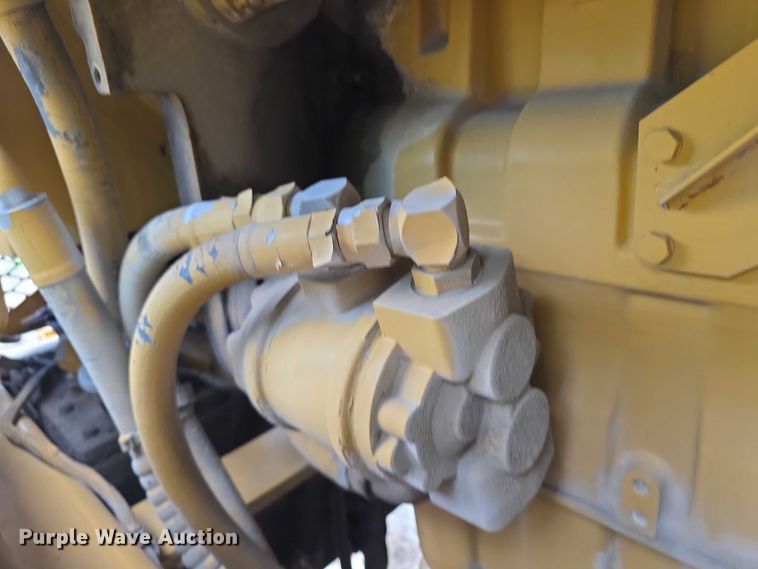 image for item FH6046 Champion 720 motor grader