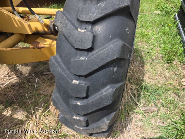 image for item FH6046 Champion 720 motor grader
