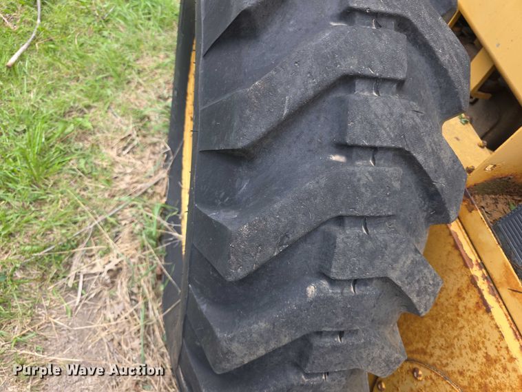 image for item FH6046 Champion 720 motor grader