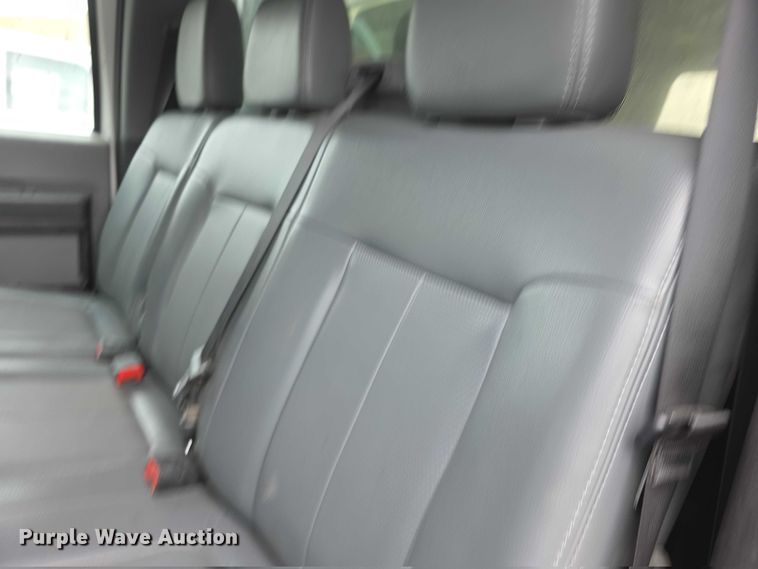 image for item FH6048 2011 Ford F350 Super Duty Crew Cab pickup truck