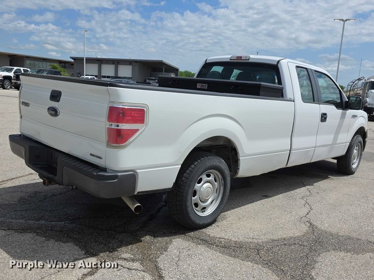 image for item FH6049 2014 Ford F150 Ext. Cab pickup truck