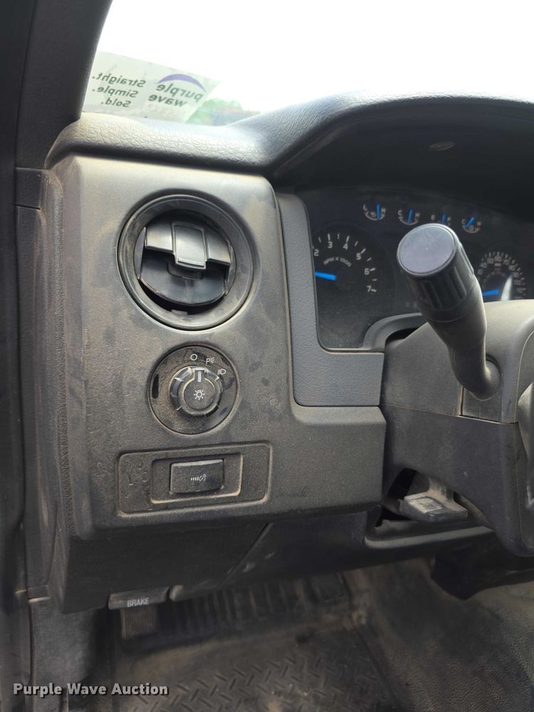 image for item FH6049 2014 Ford F150 Ext. Cab pickup truck