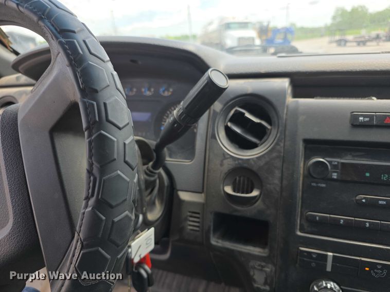 image for item FH6049 2014 Ford F150 Ext. Cab pickup truck