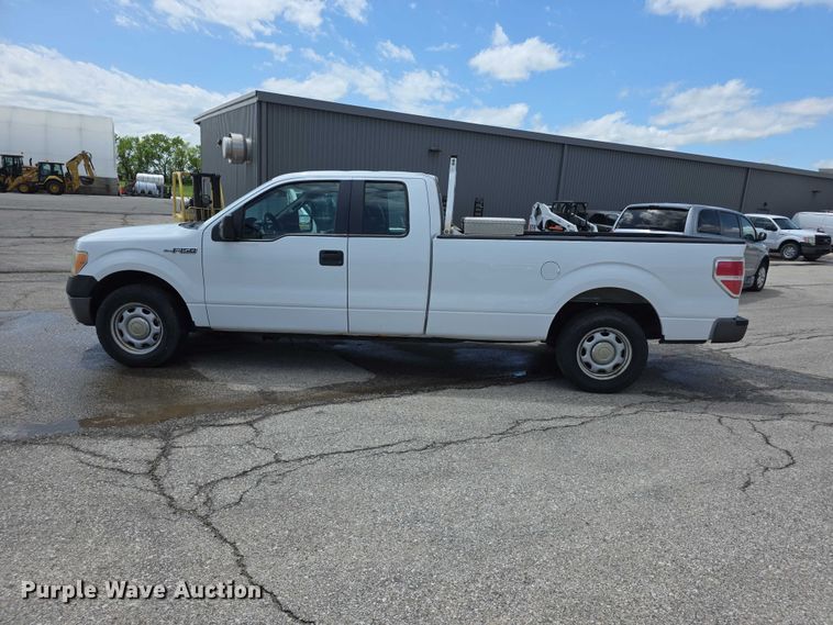 image for item FH6050 2014 Ford F150 Ext. Cab pickup truck