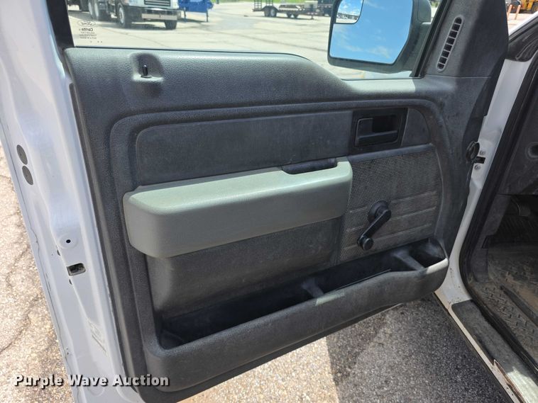 image for item FH6050 2014 Ford F150 Ext. Cab pickup truck