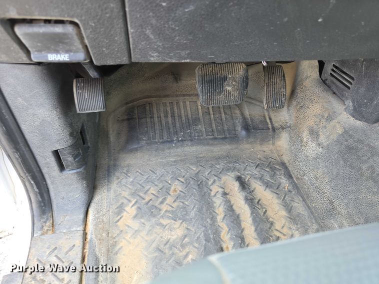 image for item FH6050 2014 Ford F150 Ext. Cab pickup truck