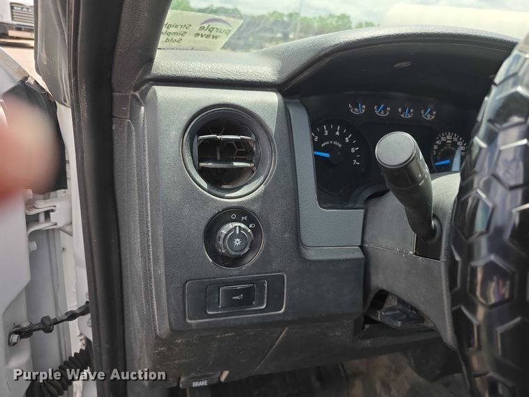 image for item FH6050 2014 Ford F150 Ext. Cab pickup truck