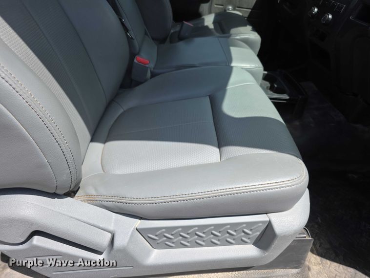 image for item FH6050 2014 Ford F150 Ext. Cab pickup truck