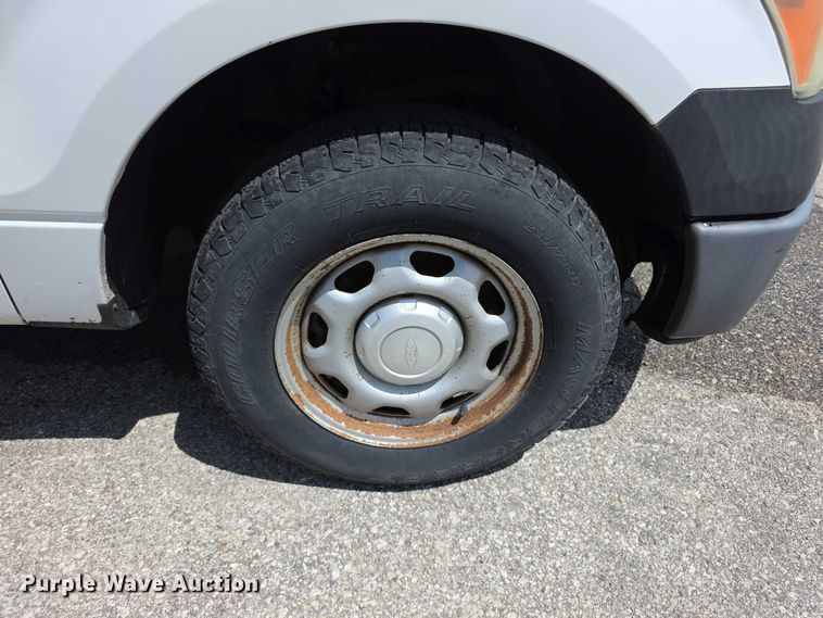 image for item FH6050 2014 Ford F150 Ext. Cab pickup truck