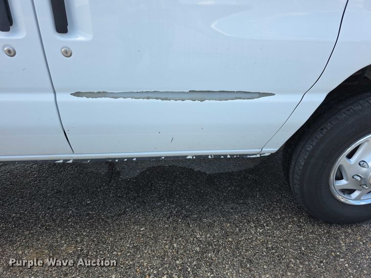 image for item FH6051 2014 Ford E250 van