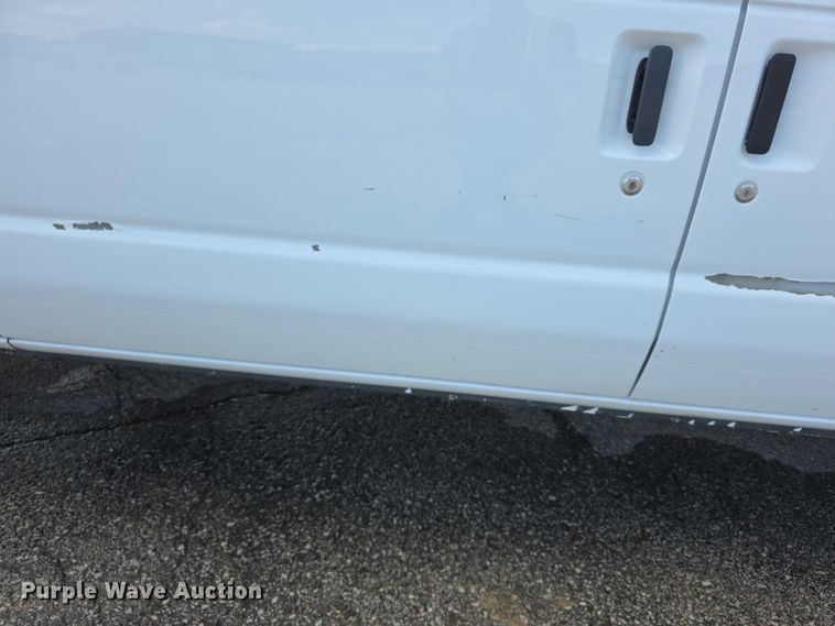 image for item FH6051 2014 Ford E250 van