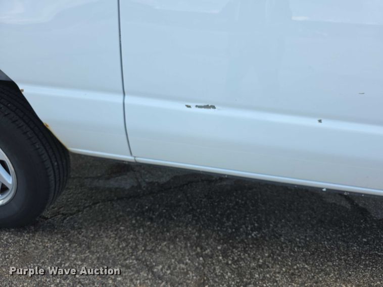 image for item FH6051 2014 Ford E250 van