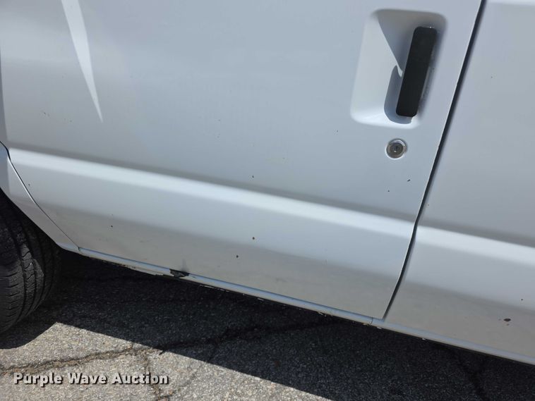 image for item FH6051 2014 Ford E250 van