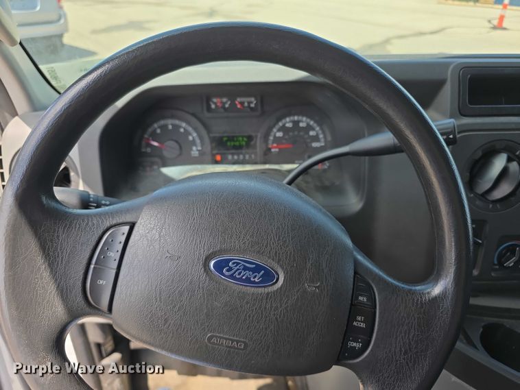 image for item FH6051 2014 Ford E250 van