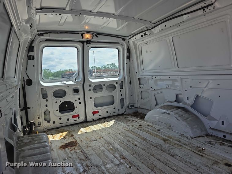 image for item FH6051 2014 Ford E250 van