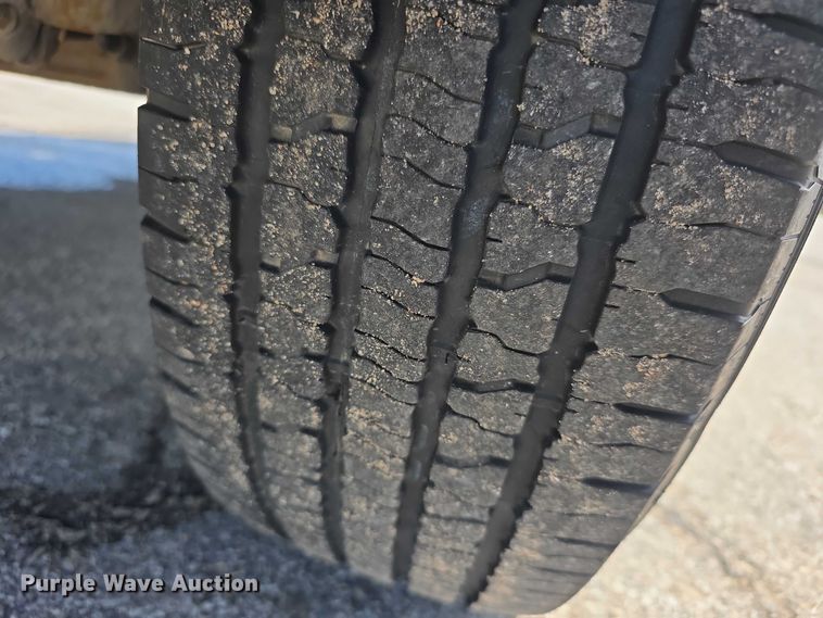 image for item FH6051 2014 Ford E250 van