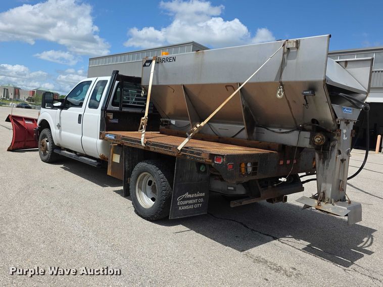 image for item FH6052 2014 Ford F350 Super Duty Ext. Cab dump flatbed pickup truck