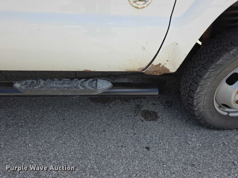 image for item FH6052 2014 Ford F350 Super Duty Ext. Cab dump flatbed pickup truck