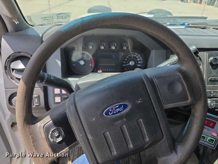 image for item FH6052 2014 Ford F350 Super Duty Ext. Cab dump flatbed pickup truck