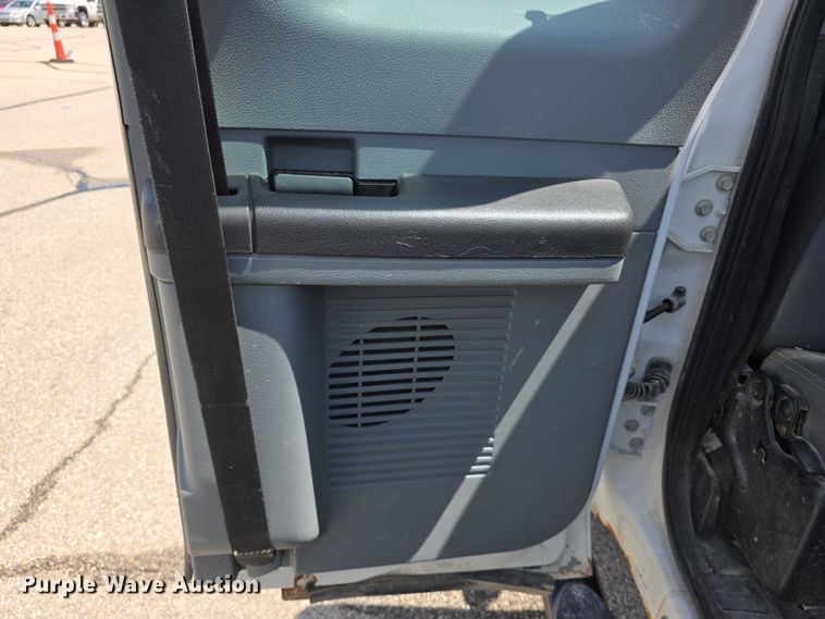image for item FH6052 2014 Ford F350 Super Duty Ext. Cab dump flatbed pickup truck