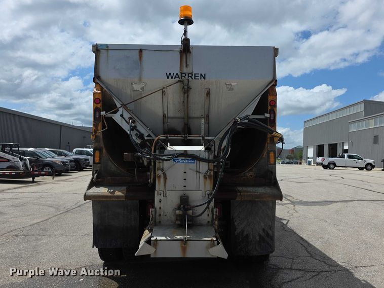 image for item FH6053 2015 Mack Granite GU713 dump truck
