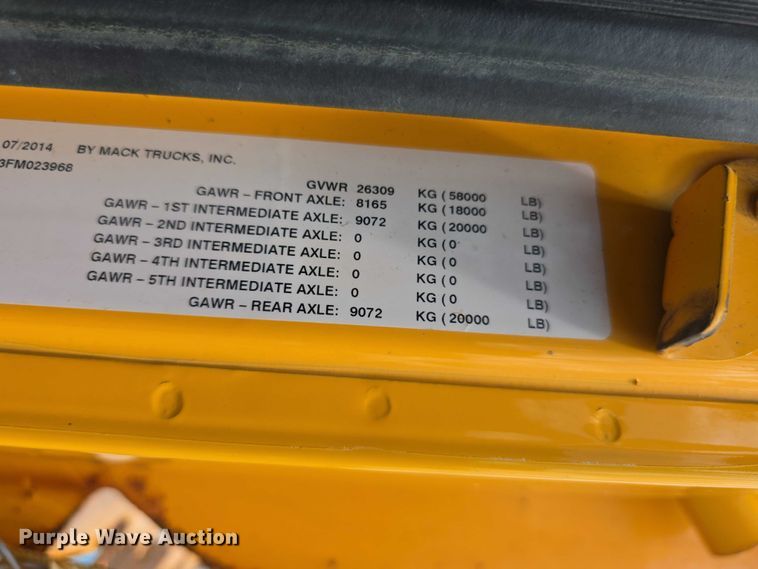 image for item FH6053 2015 Mack Granite GU713 dump truck