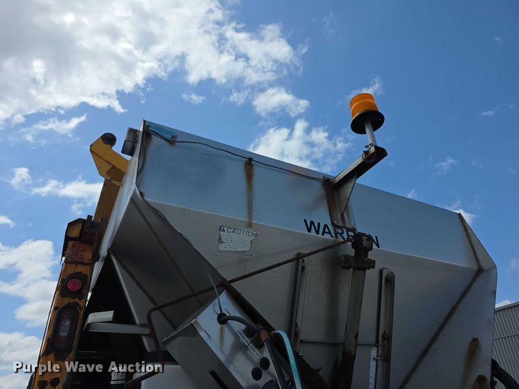 image for item FH6054 2015 Mack Granite GU713 dump truck