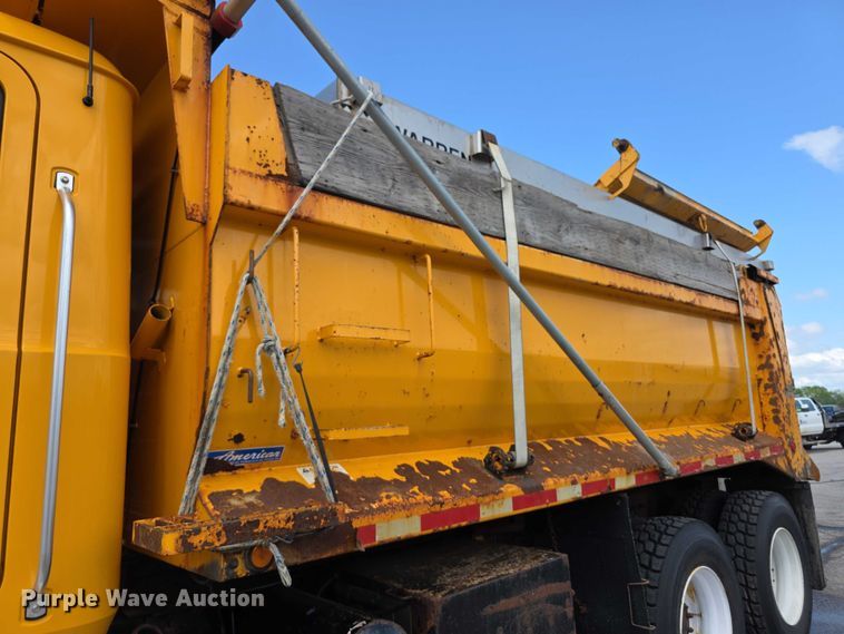 image for item FH6054 2015 Mack Granite GU713 dump truck