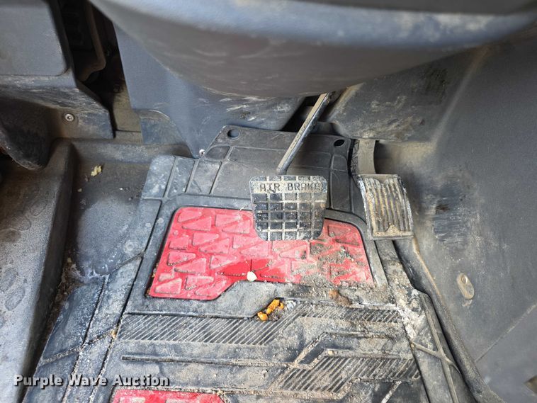 image for item FH6054 2015 Mack Granite GU713 dump truck